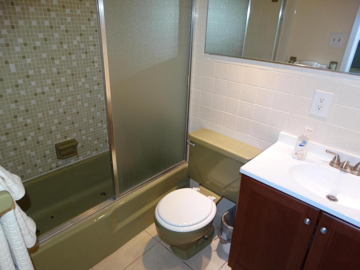 Spanish Main Unit 4- Direct Oceanfront Condo! 코코아비치 외부 사진