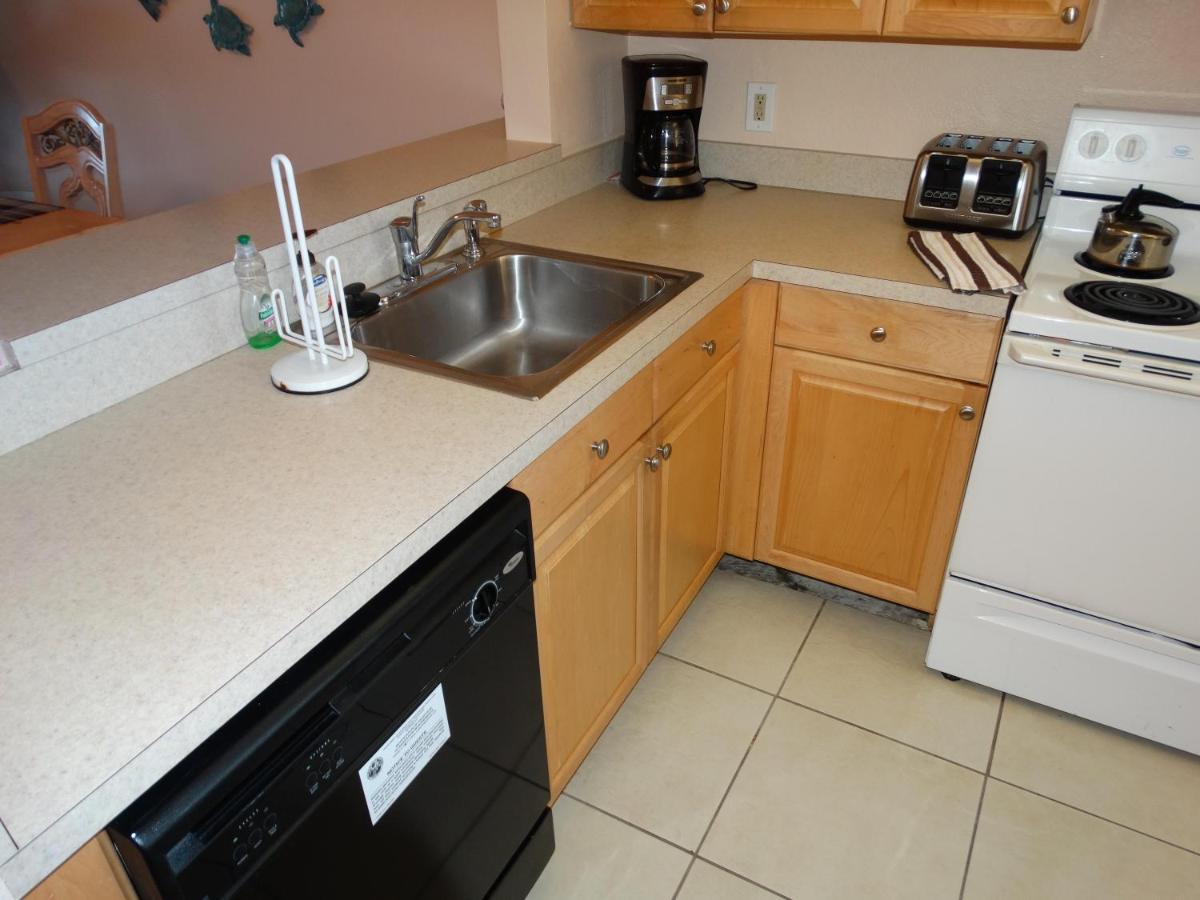 Spanish Main Unit 4- Direct Oceanfront Condo! 코코아비치 외부 사진