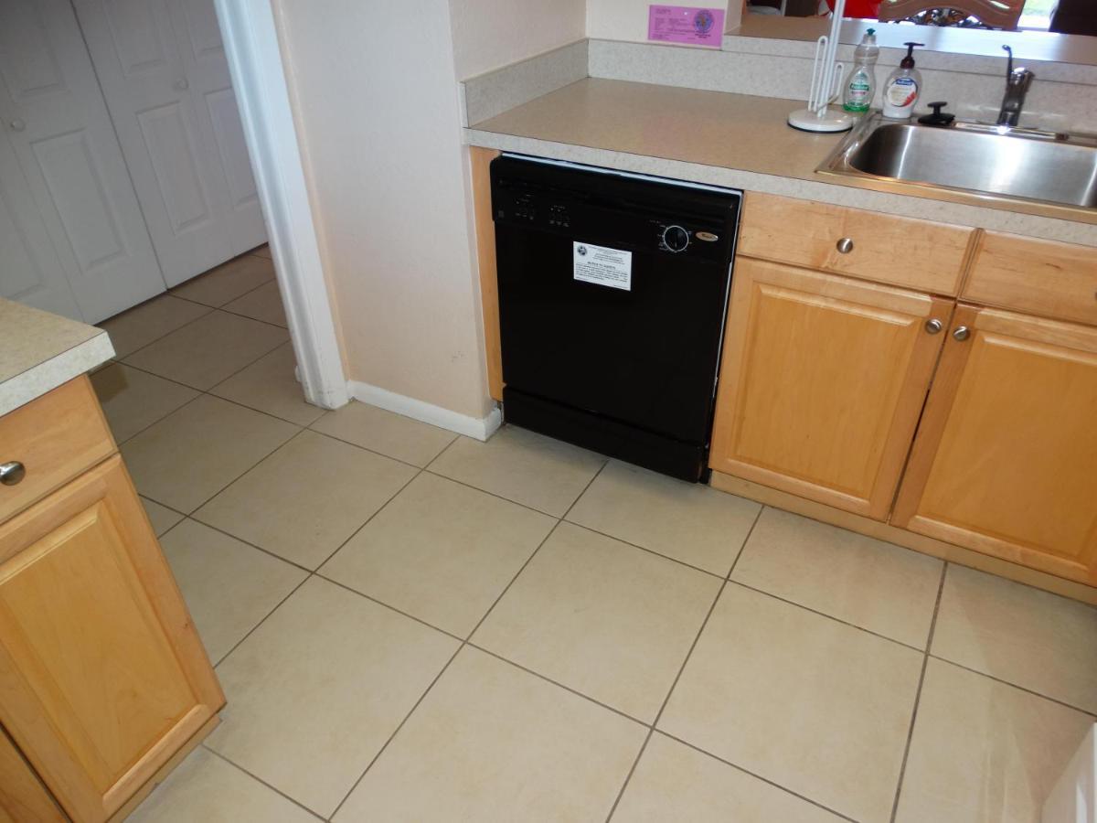 Spanish Main Unit 4- Direct Oceanfront Condo! 코코아비치 외부 사진